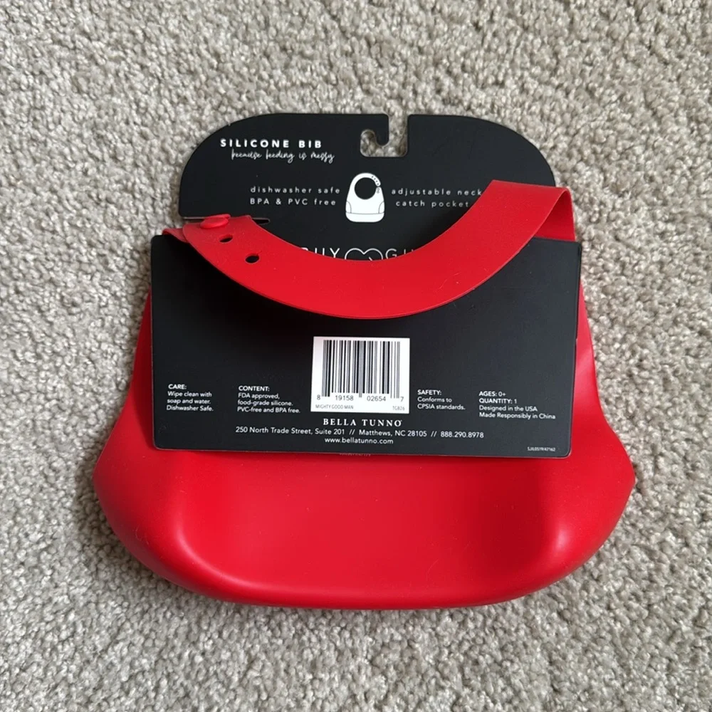 NWT Tunno Tots Santa Silicone Bib